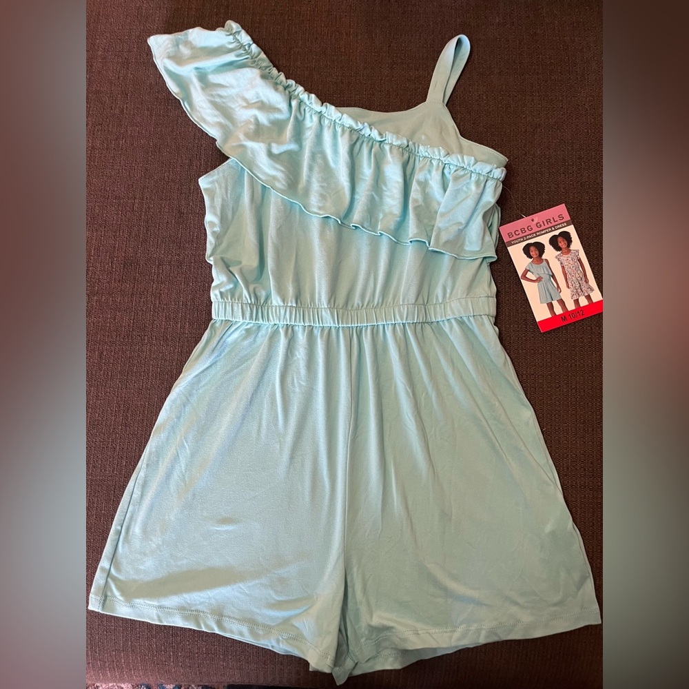 New BCBG Girls Romper Size Medium (10/12)